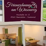 Am Wiesenweg Apartment *